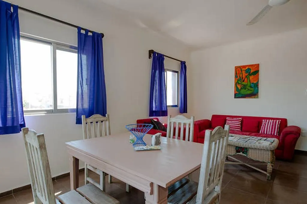 Mi Canto B&B Playa del Carmen 2*,